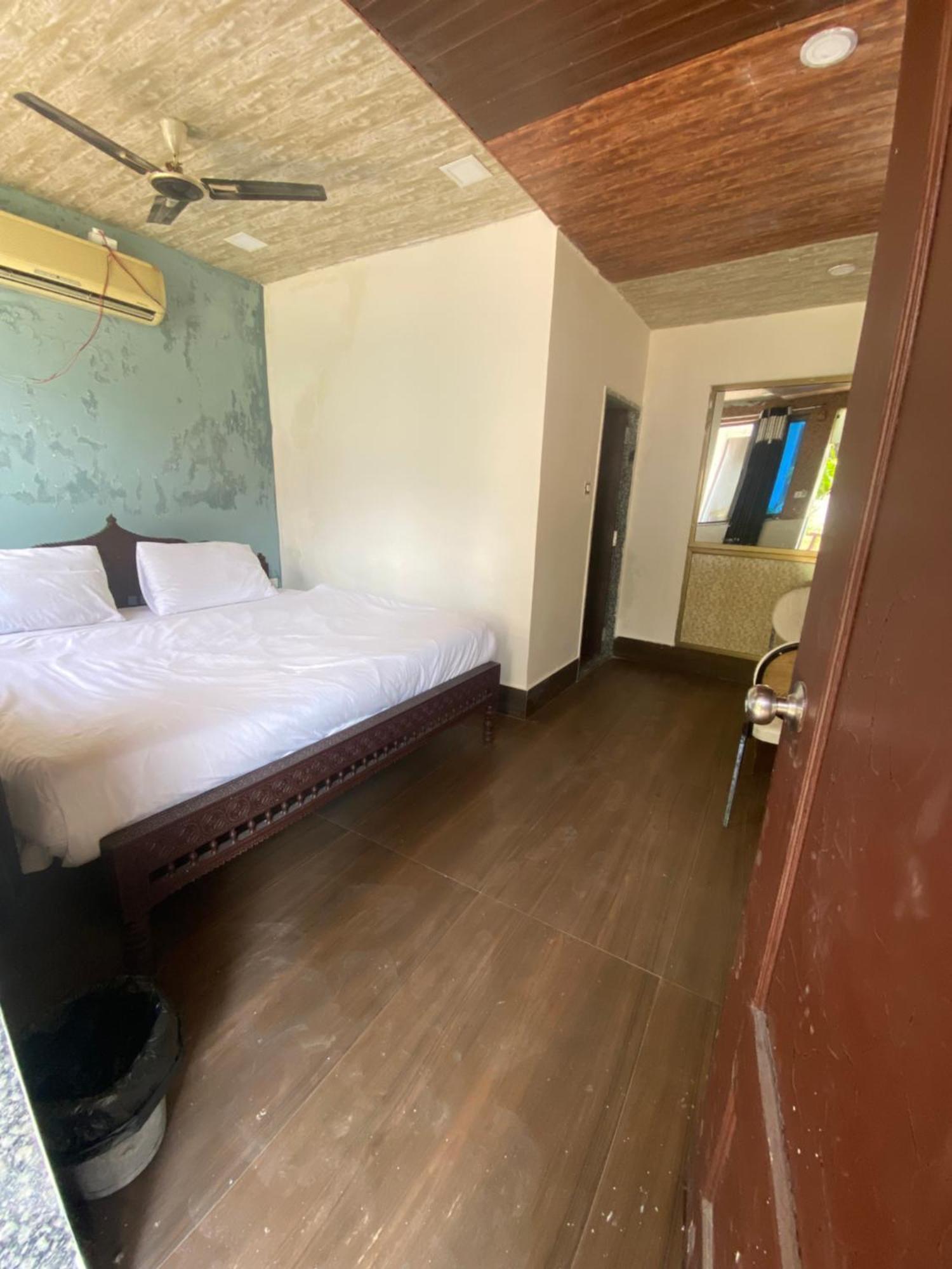 Rudraksha Inn Mount Abu Eksteriør bilde
